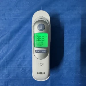 Braun ThermoScan IRT6520 with Cradle & Battery